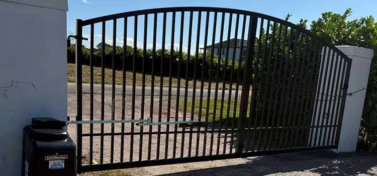 Driveway Fence Repair Delta
